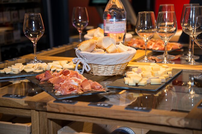 Wine and cheese tasting at Latin Quarter - Learning to taste without the intimidating parts