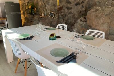 Wine, Cheese & Charcuterie Tasting, including complimentary tour - The food lineup: six cheeses, plus bread, jam, honey, and fruit