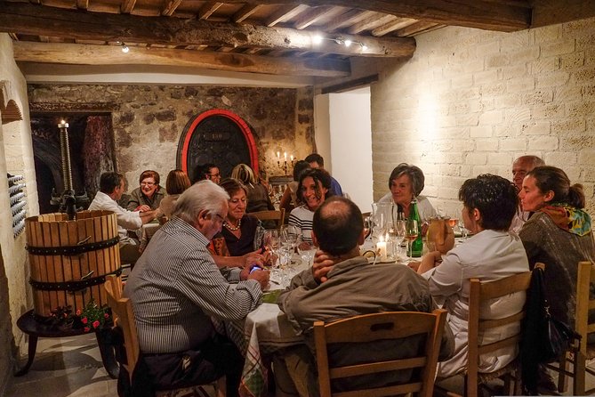 Winery tour and wine, cheese & charcuterie tasting - The tasting table: 4 wines with cheese and cold cuts