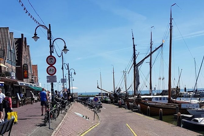 Zaanse Schans and Volendam Private Tour – Clogs, Cheese and More - Price and what you’re really buying