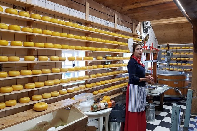 Zaanse Schans and Volendam Private Tour – Clogs, Cheese and More - What could bother you (and how to avoid it)
