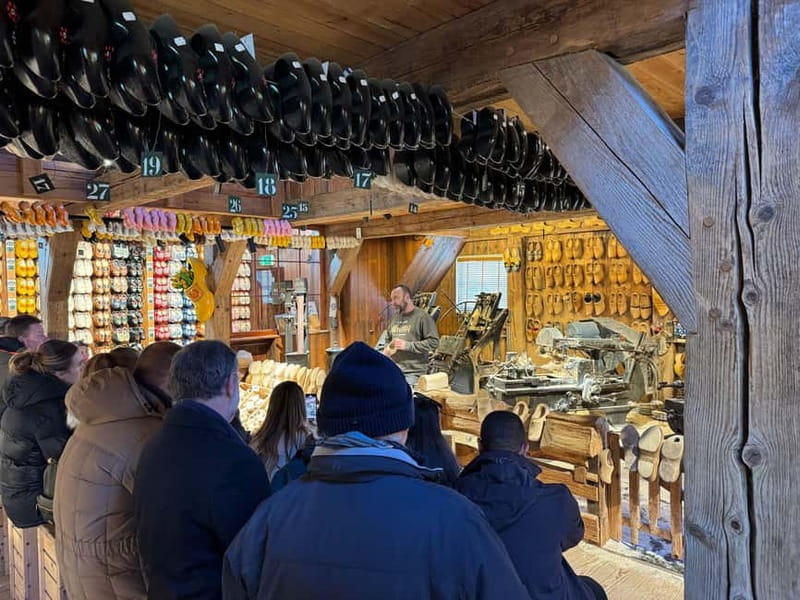 Zaanse Schans & Volendam Private Tour: Windmills and Cheese - Why the private ride from Amsterdam is the real upgrade