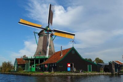 Zaanse Schans Windmills, cheese and clogs and Volendam tour from Amsterdam - Inside the Working Museum Feel: How Clog Making Becomes Understandable