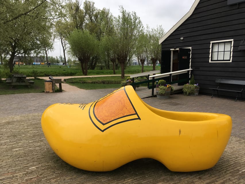 Zaanse Schans: Windmills, Clogs & Cheese by Electric Scooter - The ride out: 2 hours of riding, 40-ish km energy