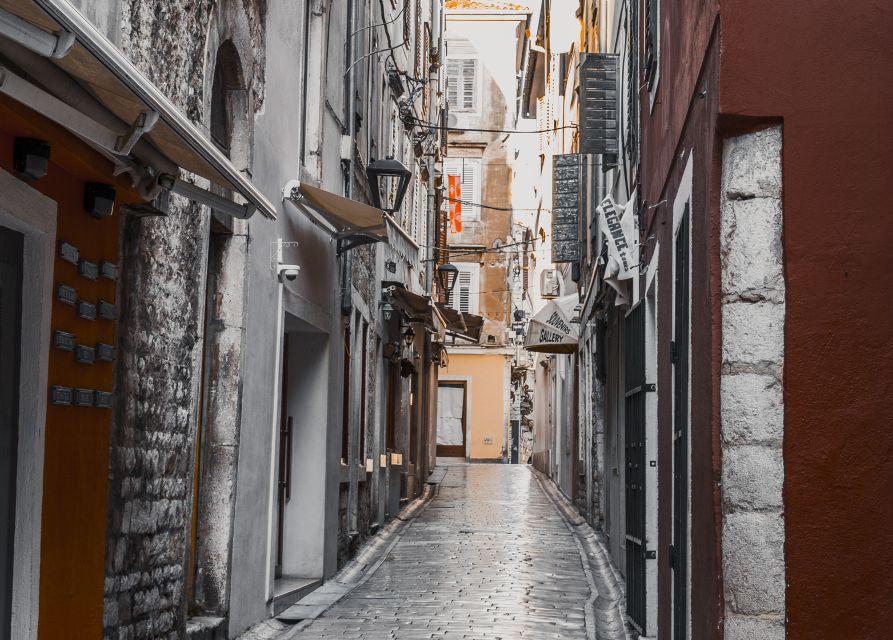 Zadar Walking Tour sponsored by Gligora Cheese and deli. - Meeting Point Reality: Narodni trg Is Easy to Find… Until It Isn’t